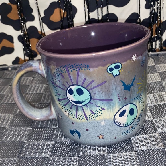 DISNEY THE NIGHTMARE BEFORE CHRISTMAS LARGE CERAMIC MUG - Picture 4 of 11